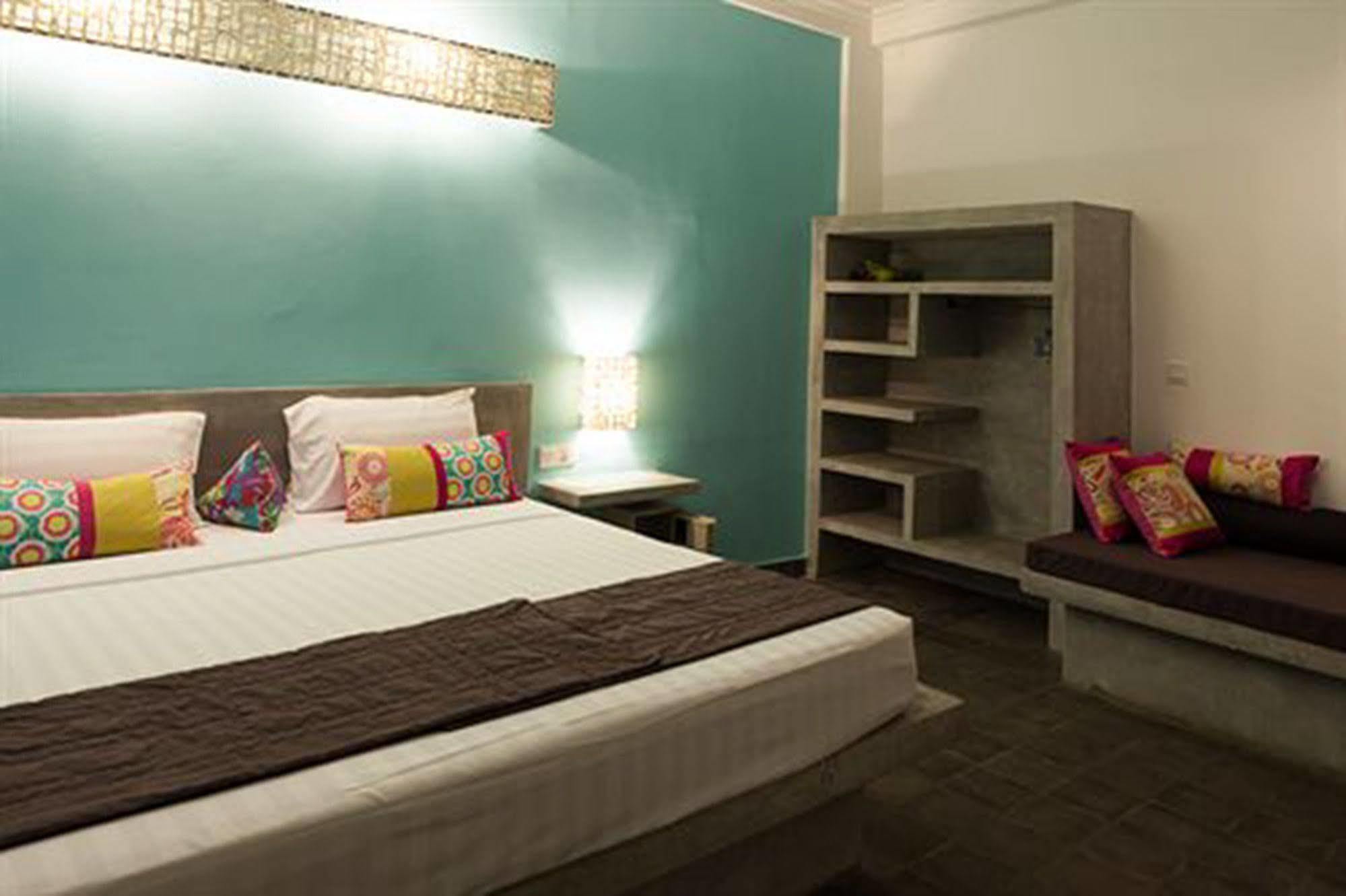 Hotel The 252 Phnom Penh Zewnętrze zdjęcie