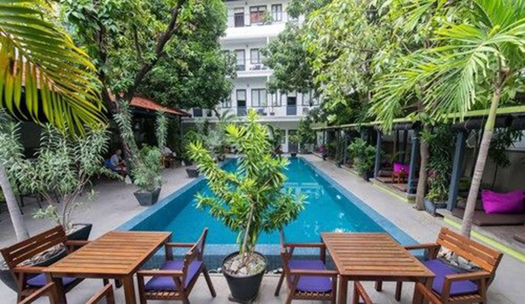 Hotel The 252 Phnom Penh Zewnętrze zdjęcie